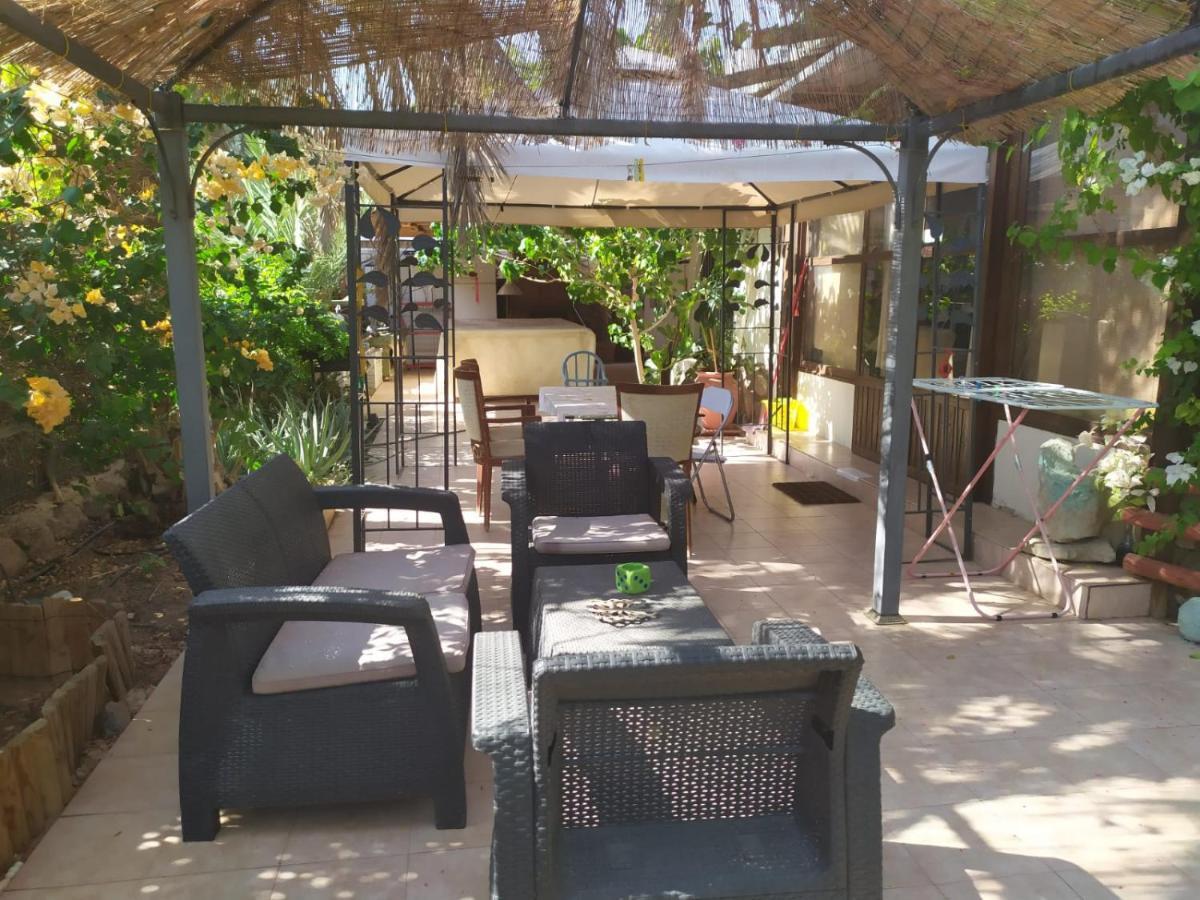 Lotus Turtle Garden Eilat Apartment Ngoại thất bức ảnh