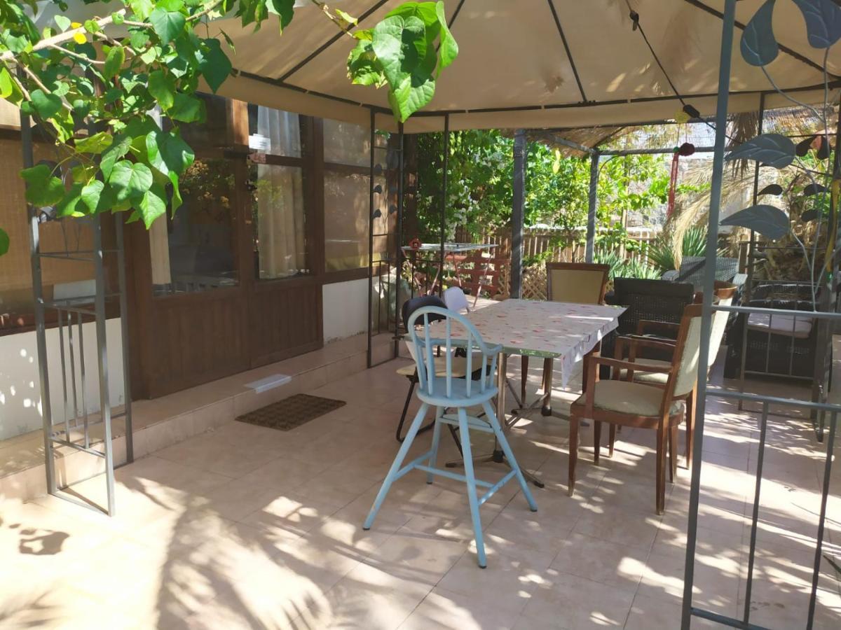 Lotus Turtle Garden Eilat Apartment Ngoại thất bức ảnh